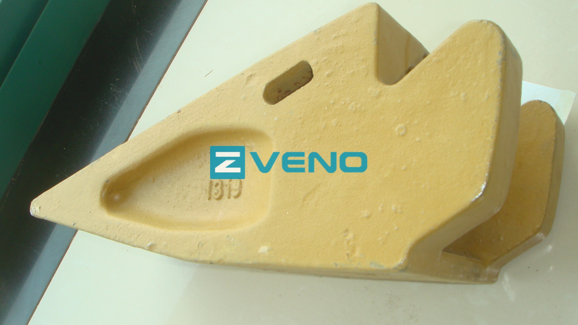  LIEBHERR Коронка (R944) 3001319 (S) ^