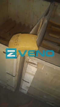  CAT Защита ковша межзубьевая E320-40